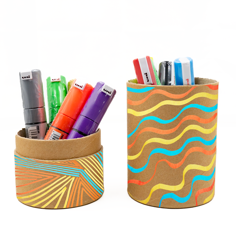 Pachet Cutie de colorat +11 markere Uni Chalk (6x 5M, 5x 8K)