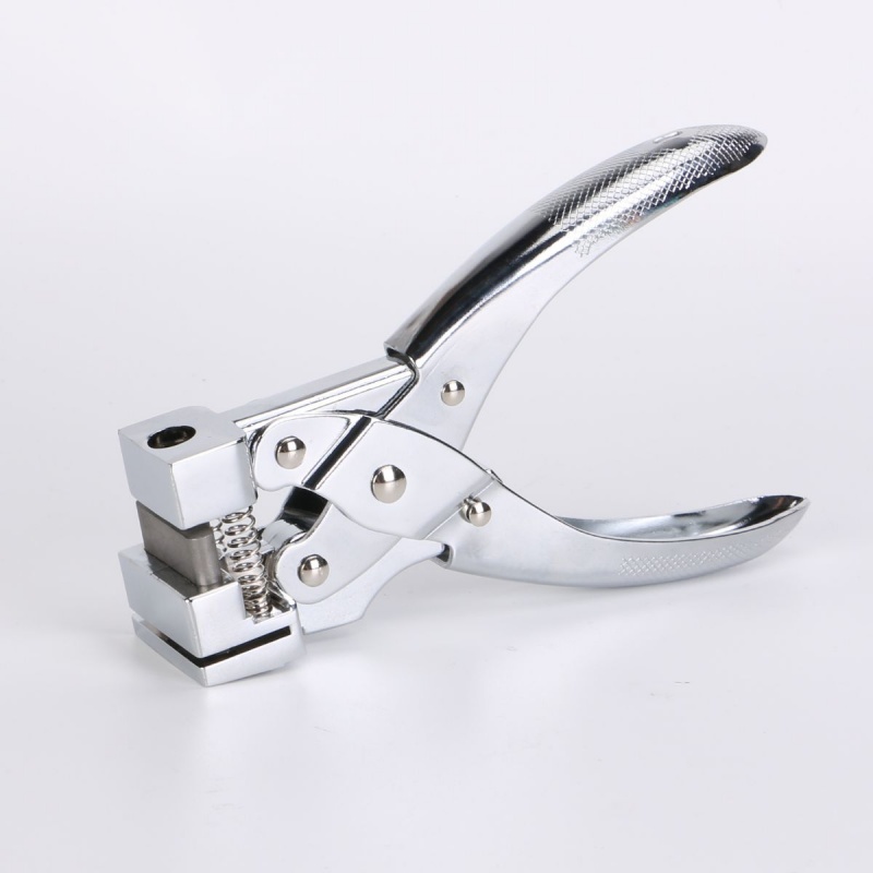 Perforator Eurohole EAGLE TYEP099, metalic, pentru hartie si pvc, diametru perforatie 10x30mm