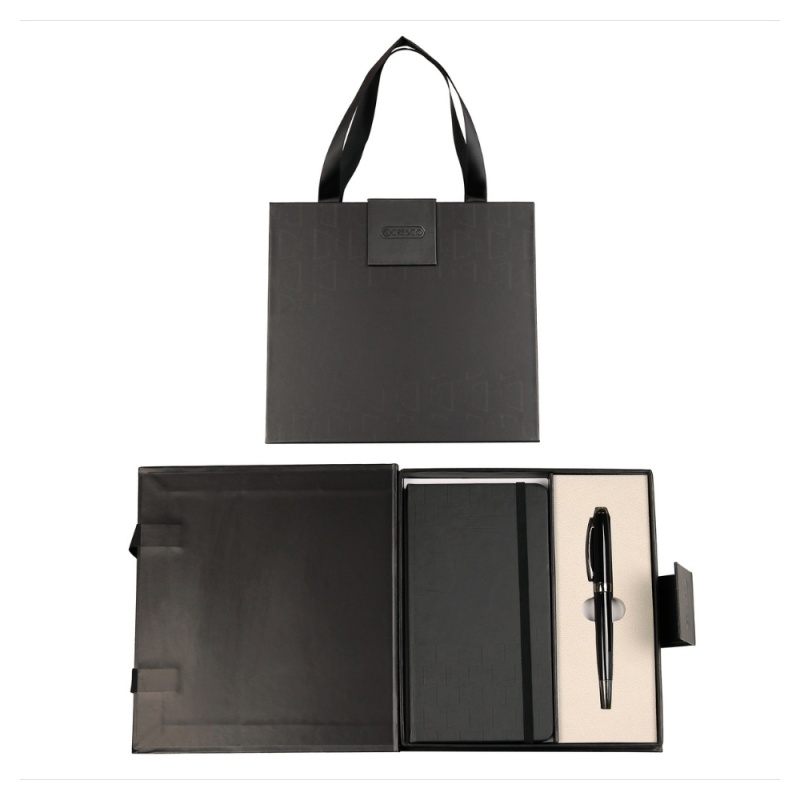 Set cadou stilou negru/argintiu + agenda mate A6 Cresco Symphony Elegant Premium 850011-02, cutie neagra magnet